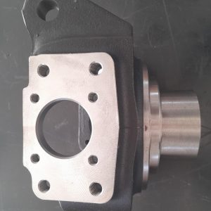 CARCACA DE ARTICULACAO L. ESQUERDA TSA/09 A750/A850/A950/4275/4265 - 4475315026 = 8016103145007 = 42800718 = 87534500 ZF JOHN DEERE 5090E VALTRA A550/A650/A750/A850/A950 MASSEY FERGUSON 4265/4275/4283 LS TRACTOR P80/P90/P100 AGRALE 5075/575.4 LANDINI RT65